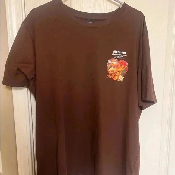 Grateful Angel Graphic Tee - Picture 2 of 5